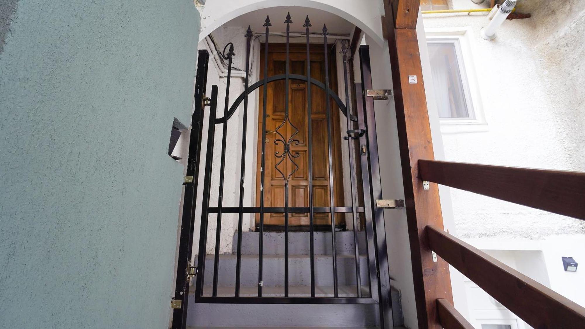 Intimo Oldtown Romantic Apartment Brasov Exterior photo